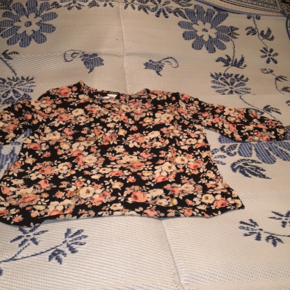 Women’s new shirt
